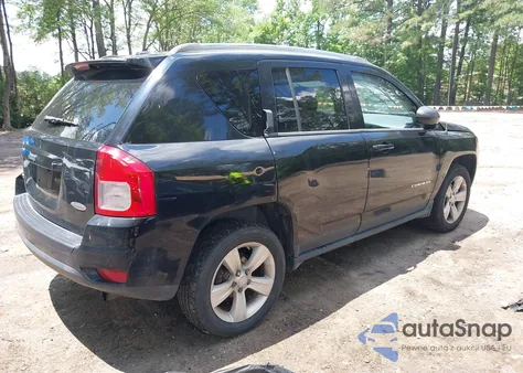 2012 Jeep Compass Latitude из США, поврежденный, VIN 1C4NJDEB6CD656012